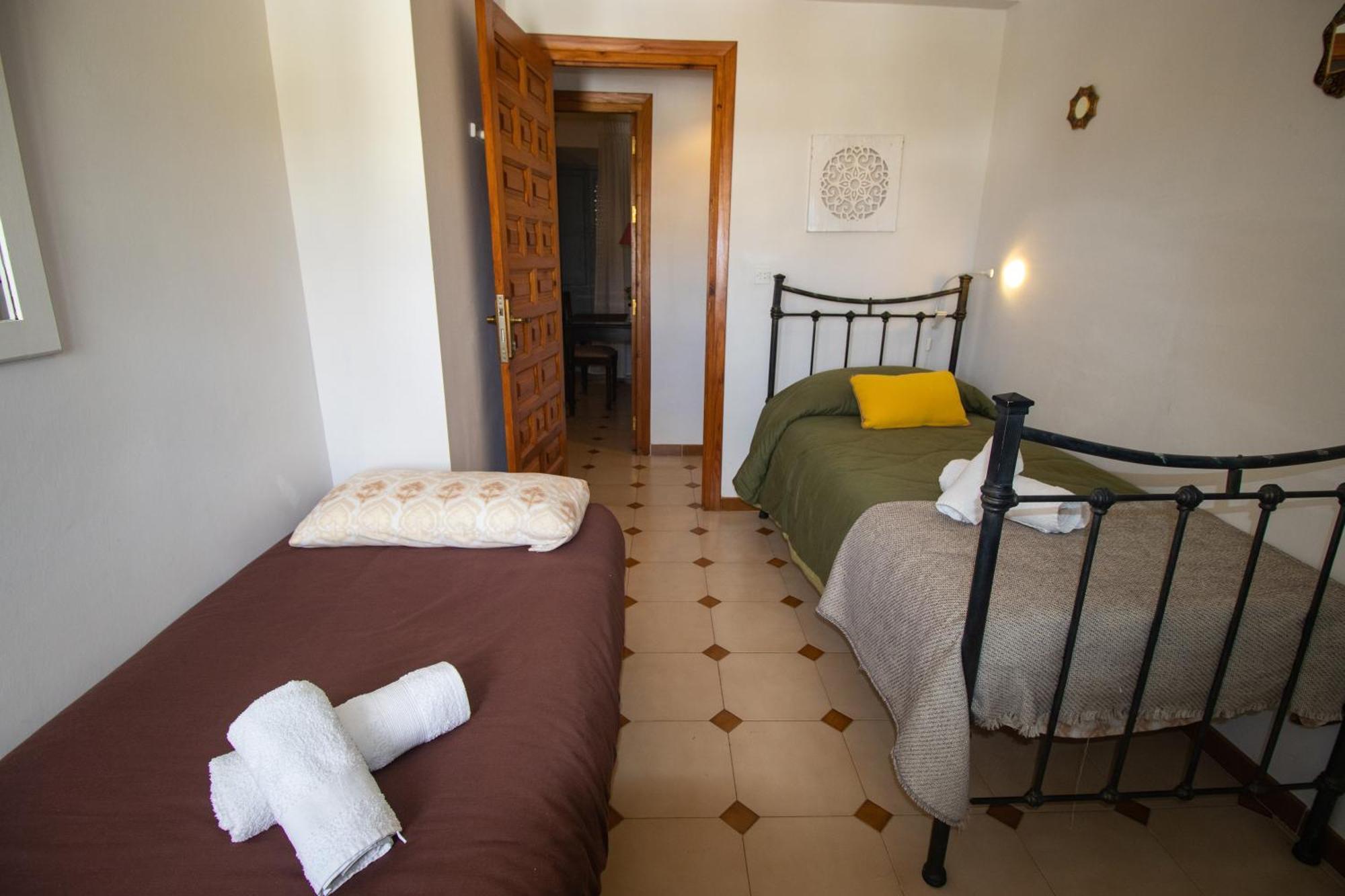 Вилла La Casa De La Lela Setenil De Las Bodegas Номер фото